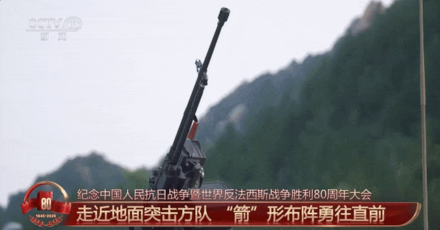 坦克到底有没有后视镜？100坦克：有，360度全景的那种~